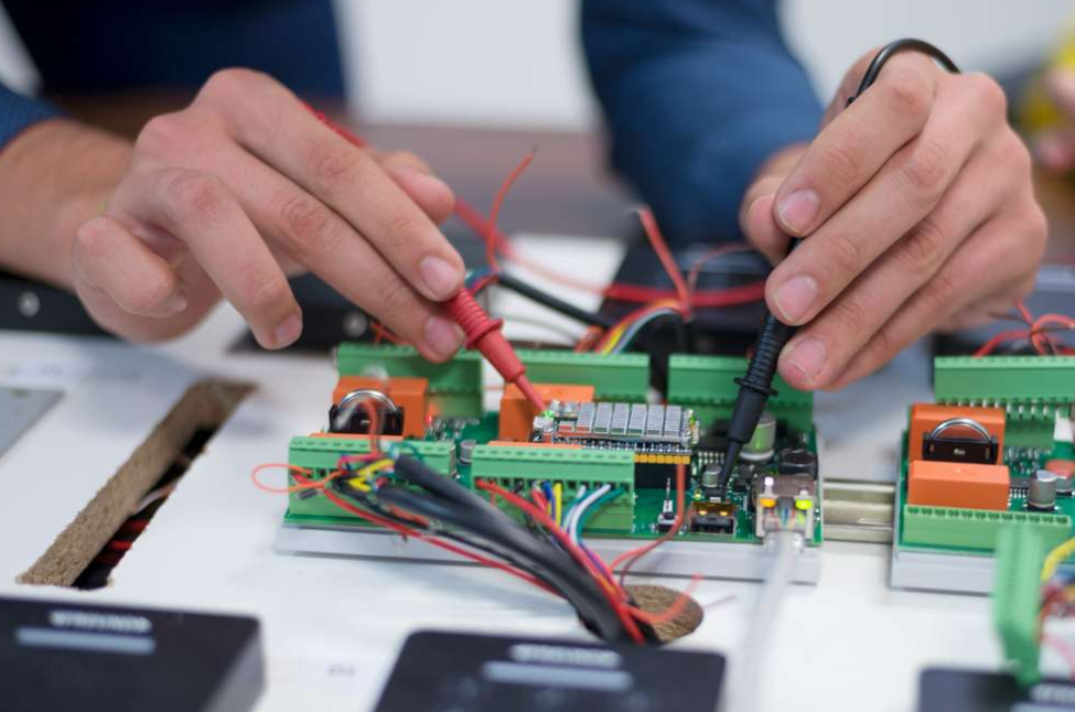 Industrial services and maintenance